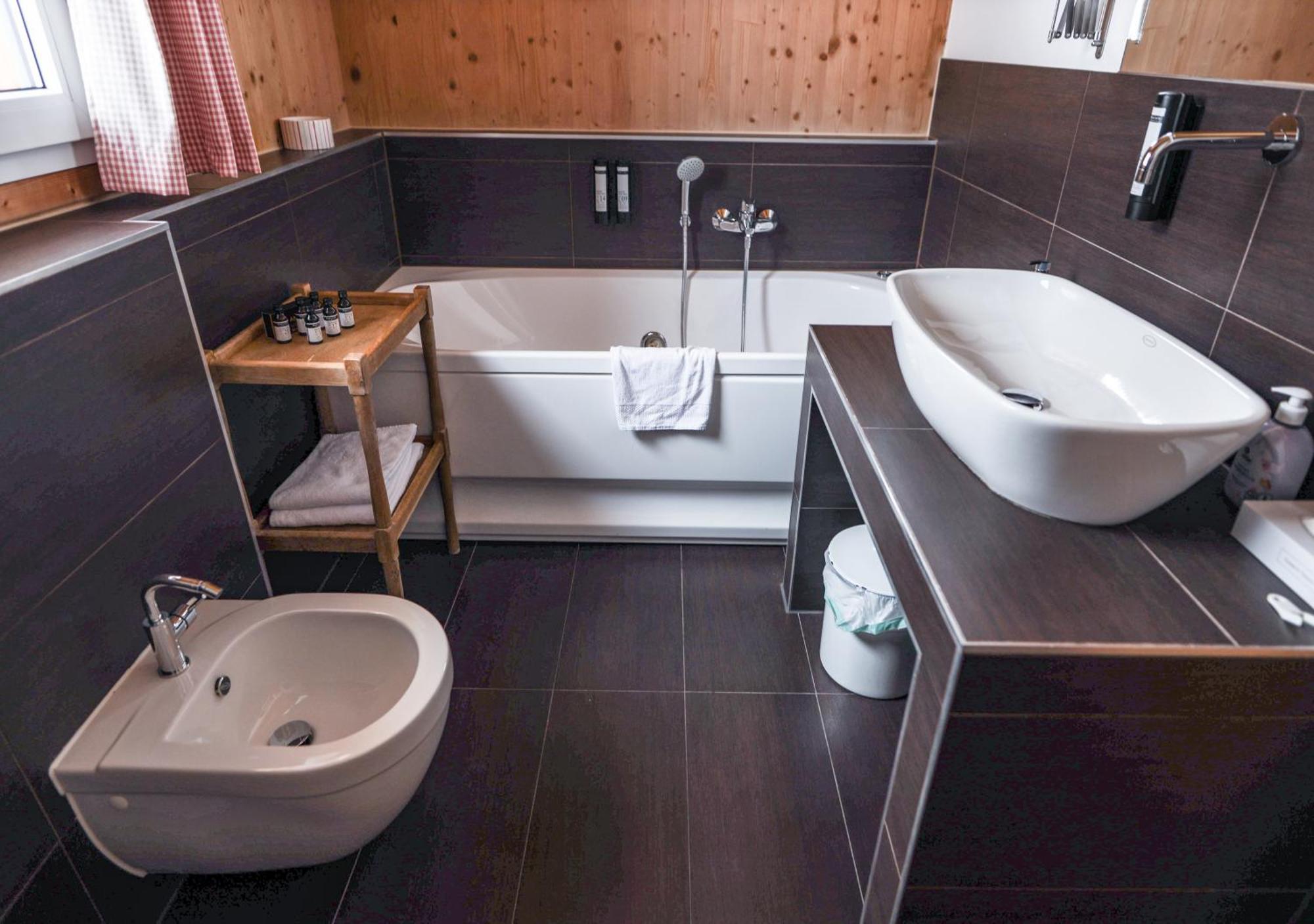 1A Chalet "Wolke" Wandern, Grillen, Wellness Im Traumhaus 볼프스베르크 외부 사진